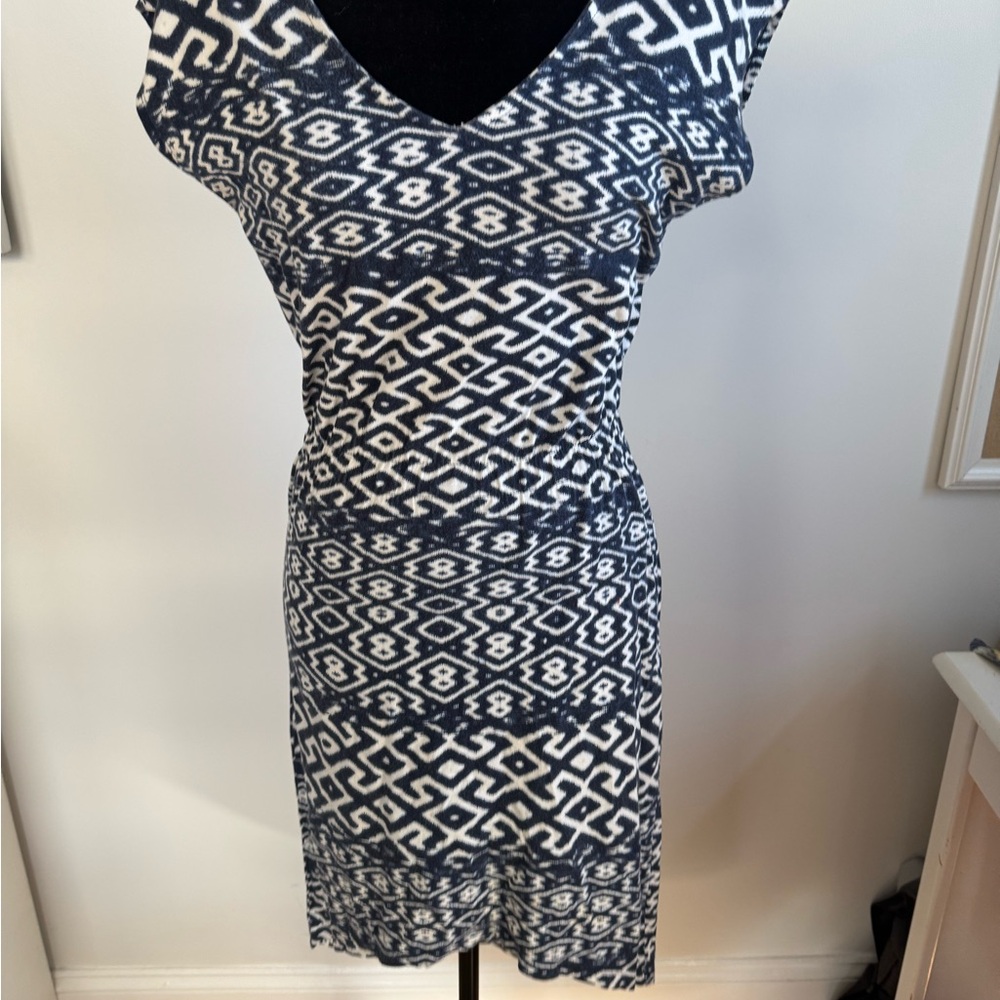 GAP Navy and White Geometric Midi Dress